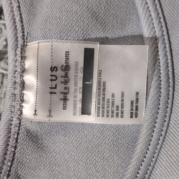 ILUS Label Seamlux Intensify Grey Long Sleeve Size L NWT - Picture 8 of 9